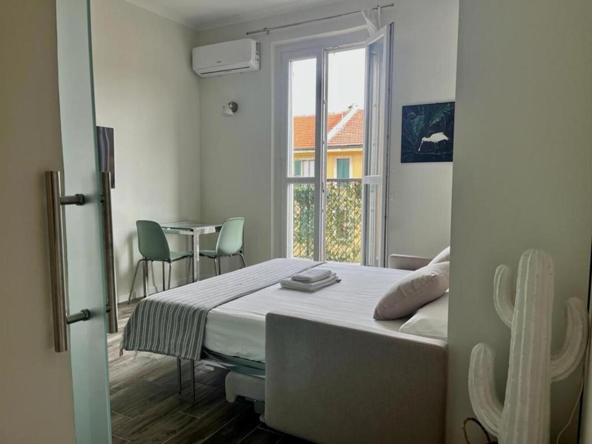 White Cactus House Apartment Milano Exterior foto
